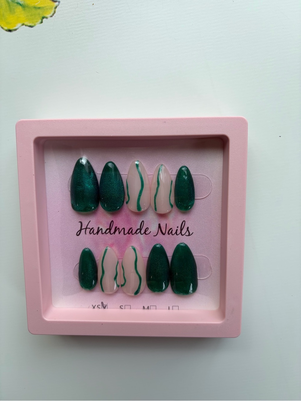 Handmade Green cat eye & Nude Press-On Nail Set